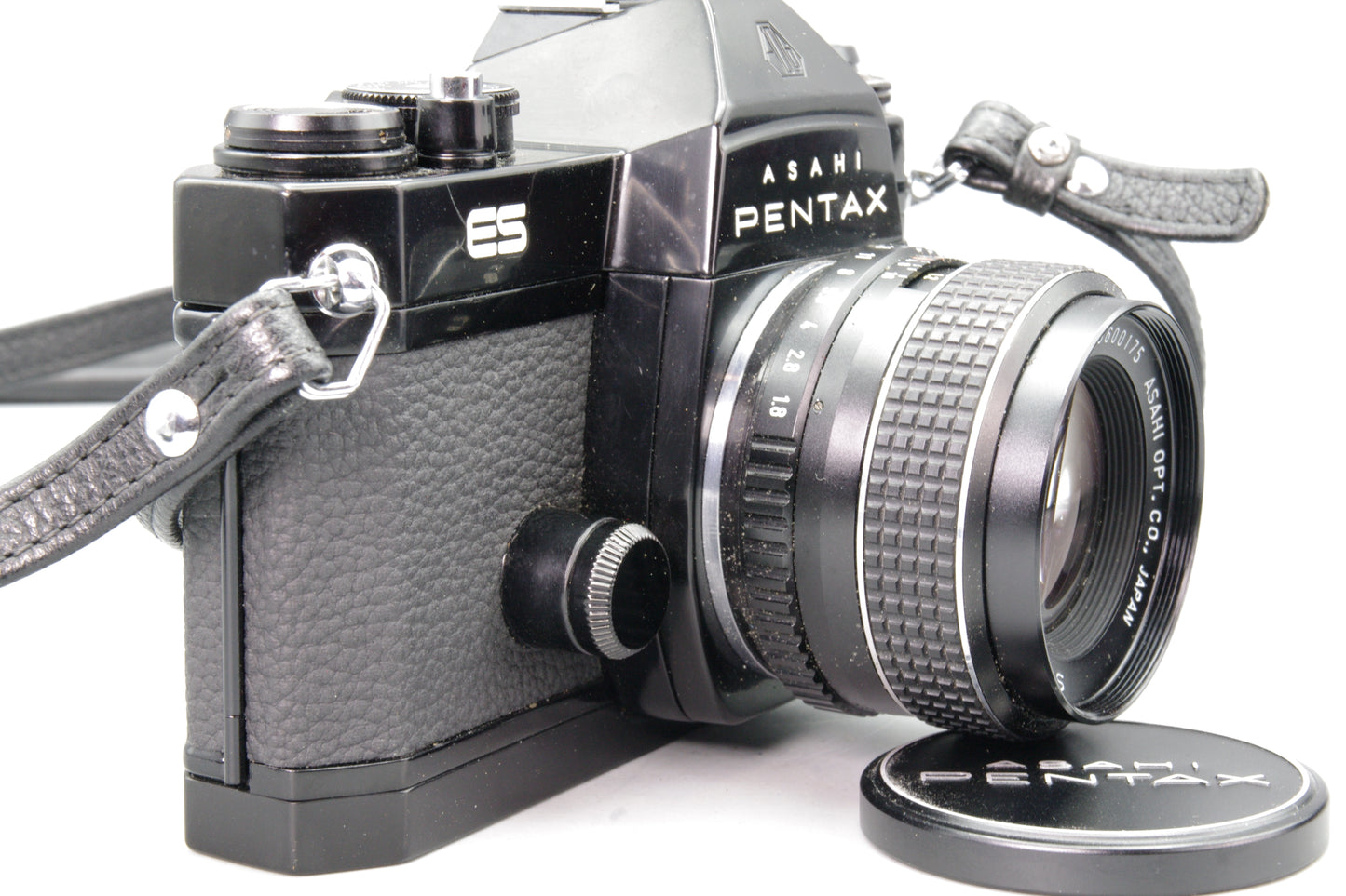 Pentax ES 35mm SLR with SMC Takumar 55mm f/1.8 Lens + Half Case – Near Mint
