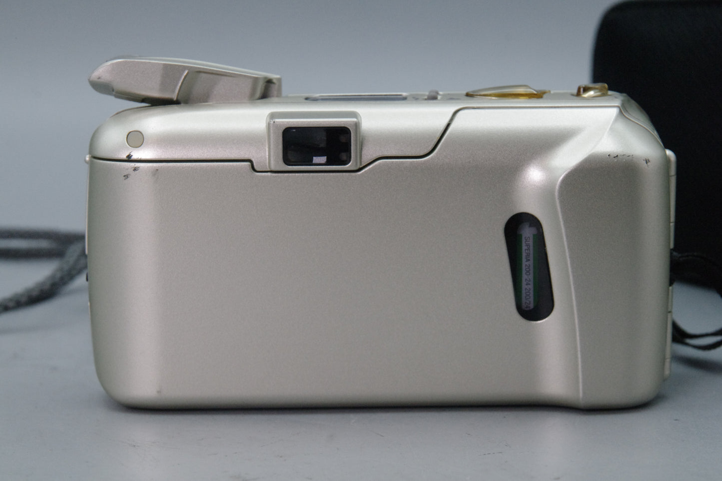 Olympus MJU Zoom II 80 Champagne Camera – 38–80mm Lens – VGC Tested