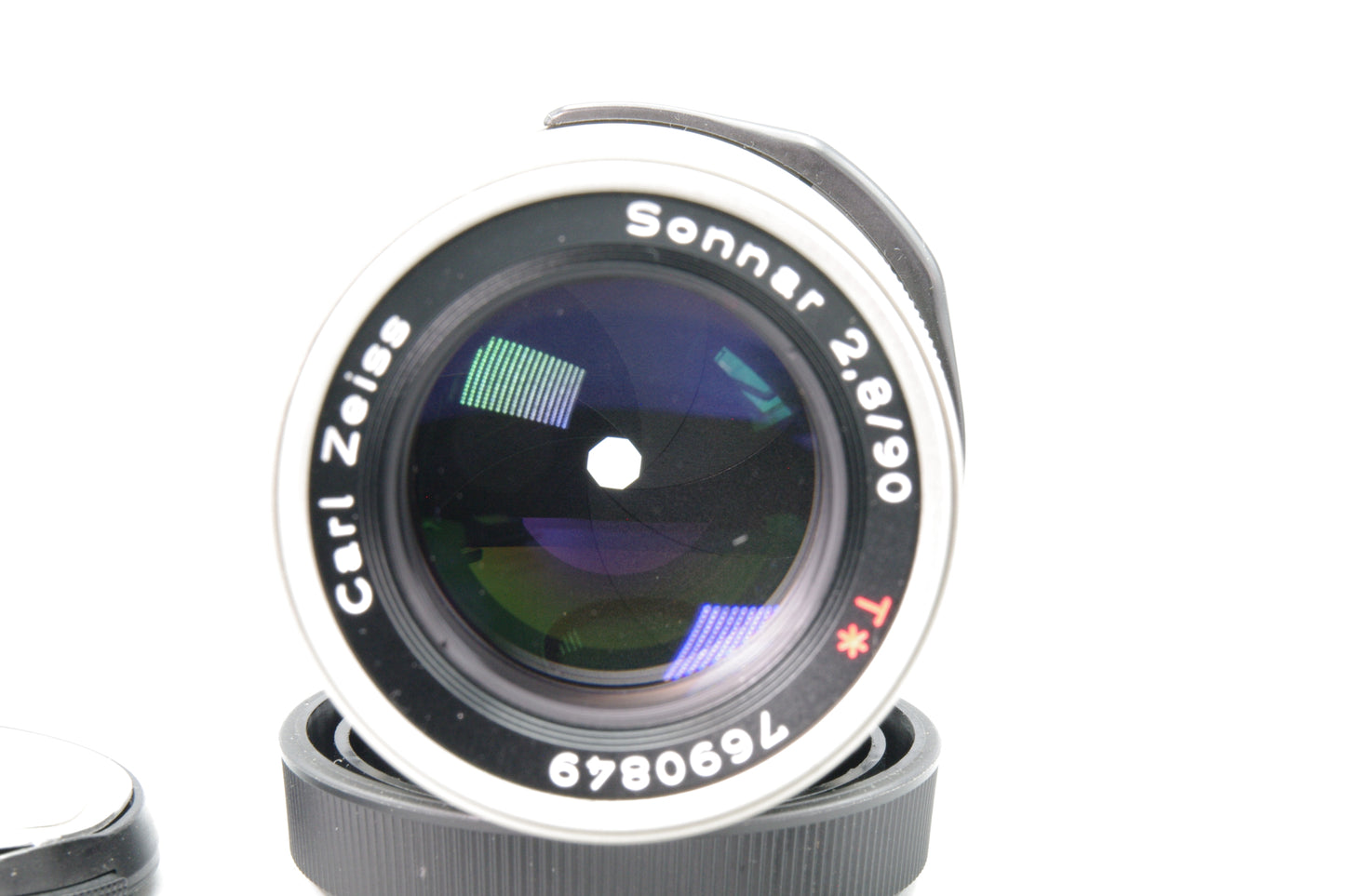 Carl Zeiss Sonnar 90mm f/2.8 T* Lens – Contax G Mount with Caps – Excellent