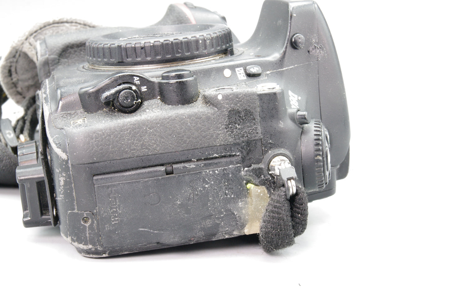 Nikon D800 36.3MP DSLR Body – Poor Cosmetic Condition – Working – 74,984
