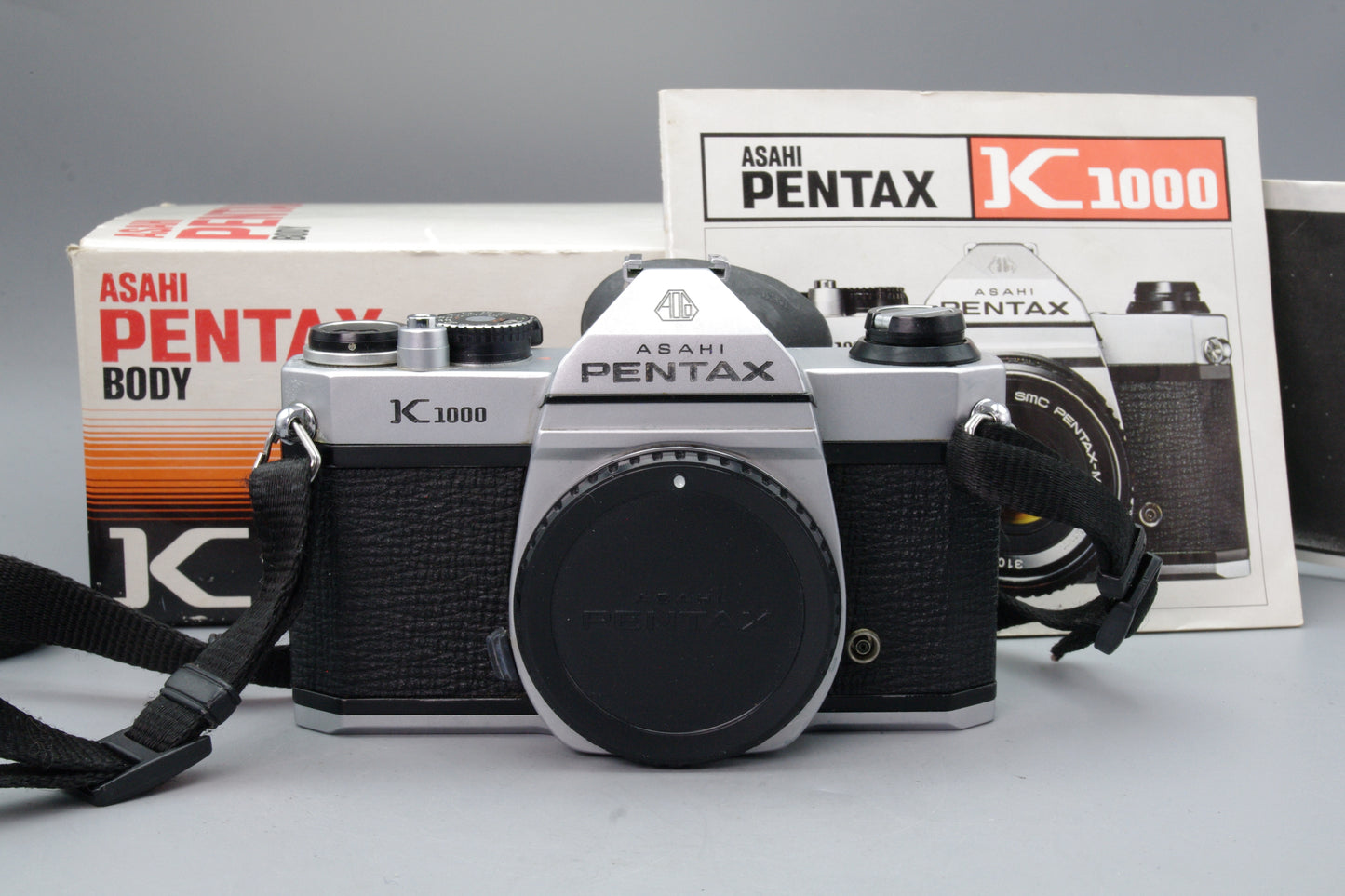 Pentax K1000 35mm SLR Camera – Boxed – Fully Working – Very Good Condition