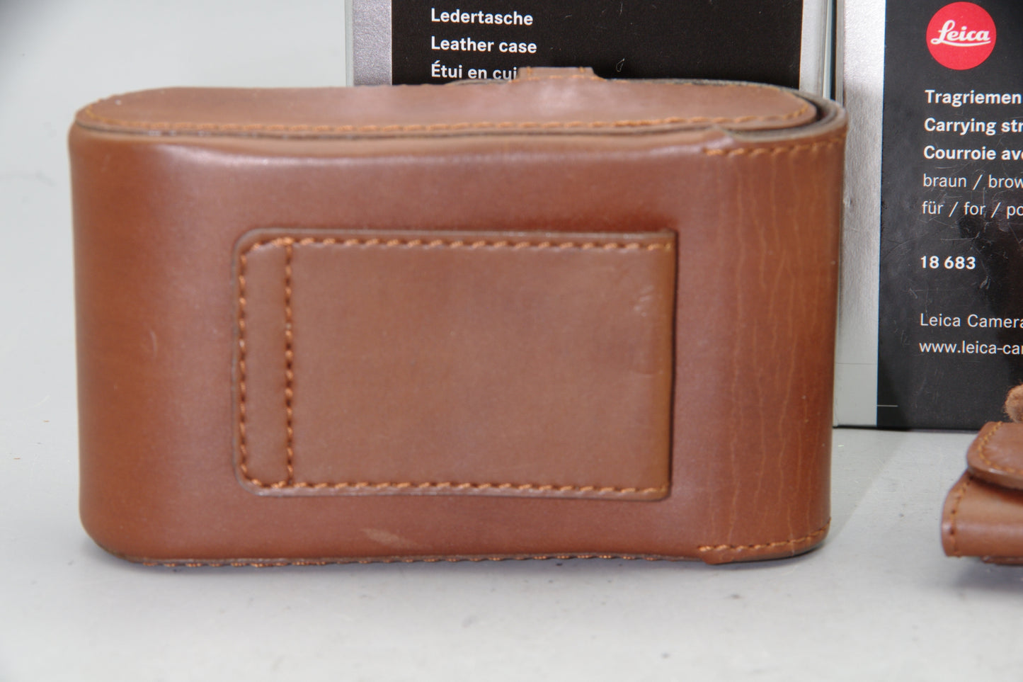 Leica C-Lux 2 Brown Case With Accessory Case and Strap Boxed Mint