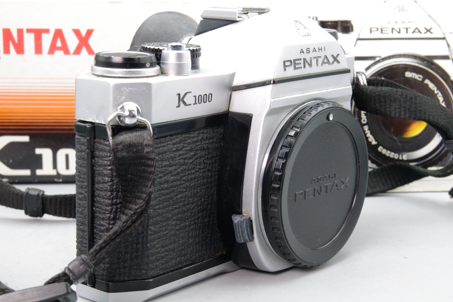 Pentax K1000 35mm SLR Camera – Boxed – Fully Working – Very Good Condition