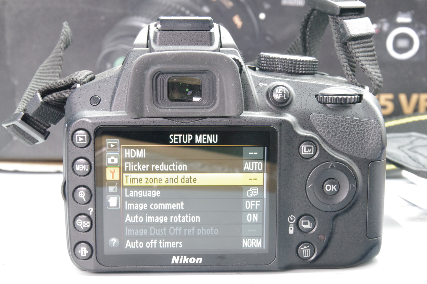 Nikon D3200 DSLR with 18-55mm VR G Lens 24MP Boxed Kit - S/C 7865 EXC