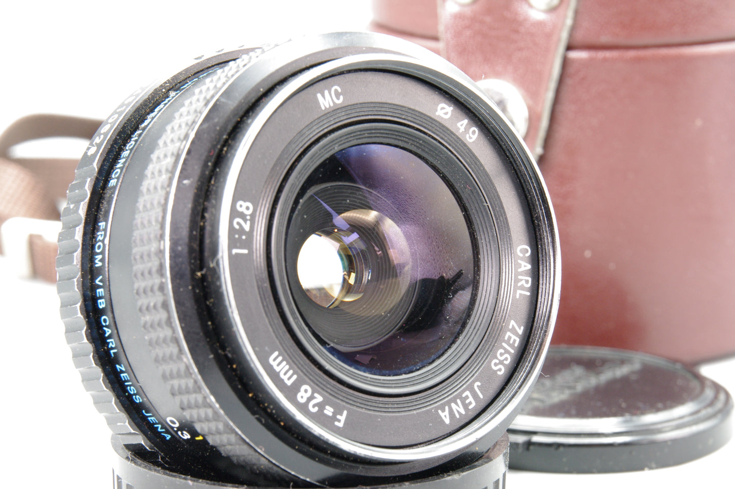 Carl Zeiss Jena 28mm f/2.8 MC Lens – Pentax K Mount with Case – Excellent