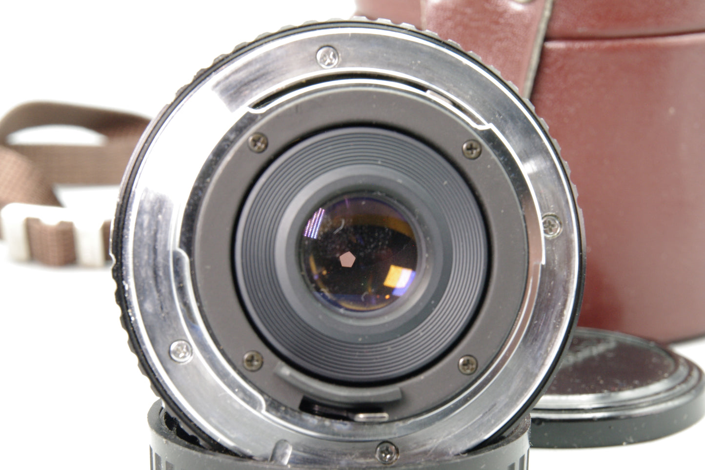 Carl Zeiss Jena 28mm f/2.8 MC Lens – Pentax K Mount with Case – Excellent