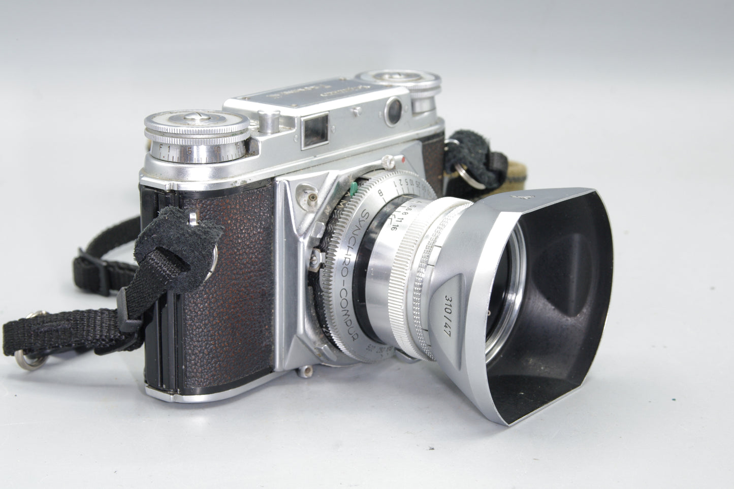 Voigtlander Prominent 35mm Rangefinder Camera with 50mm F/2 Ultron Lens