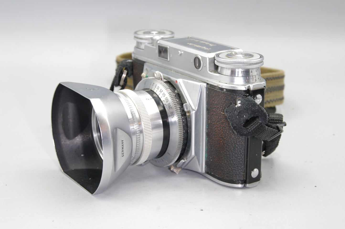 Voigtlander Prominent 35mm Rangefinder Camera with 50mm F/2 Ultron Lens