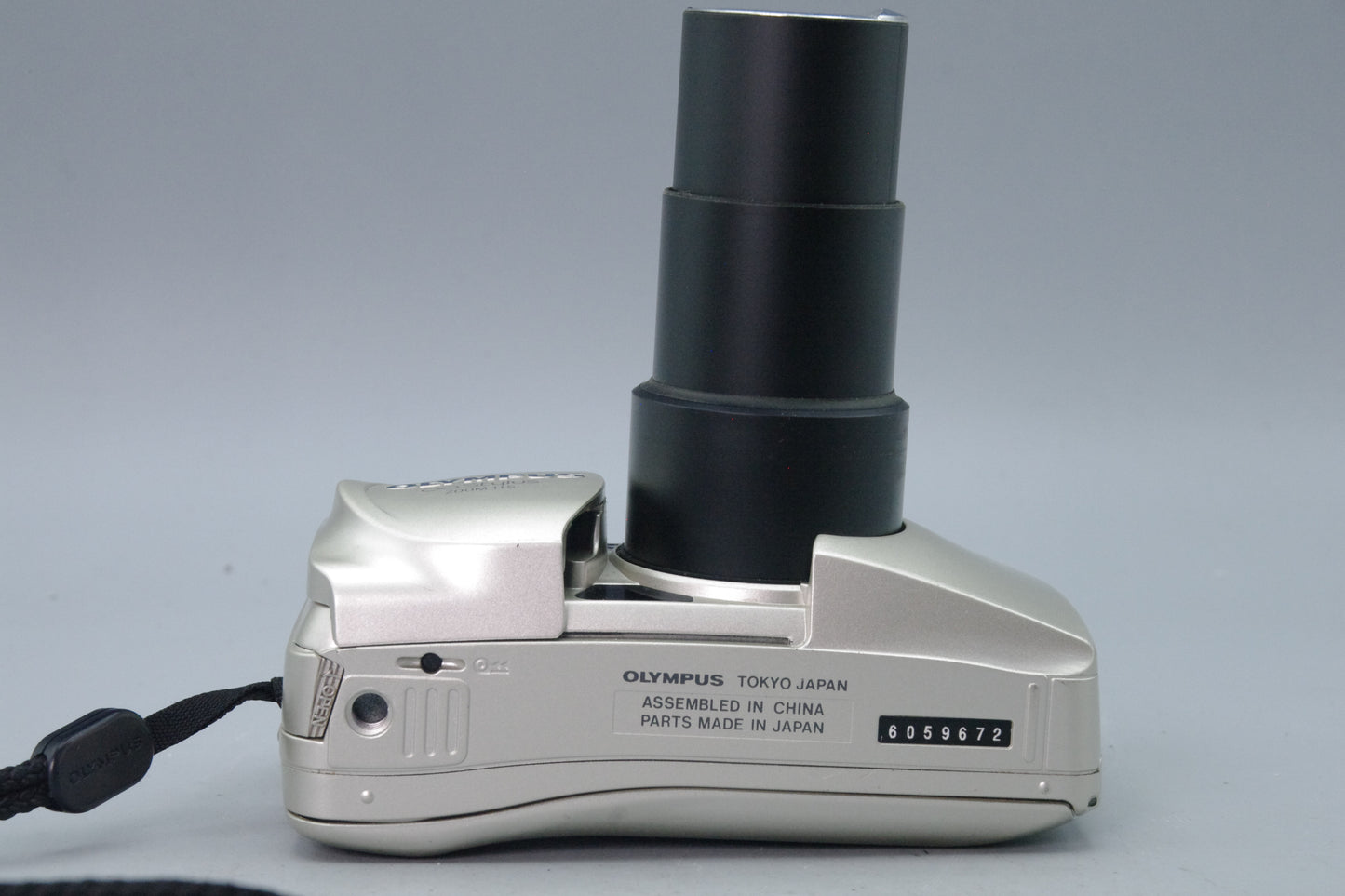Olympus MJU Zoom 115 35mm Film Camera Champagne – Tested – VGC