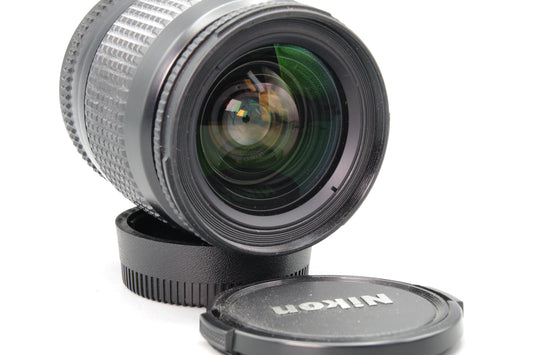 Nikon AF Nikkor 28‑105mm f/3.5‑4.5D Zoom Lens – FX/DX – VGC
