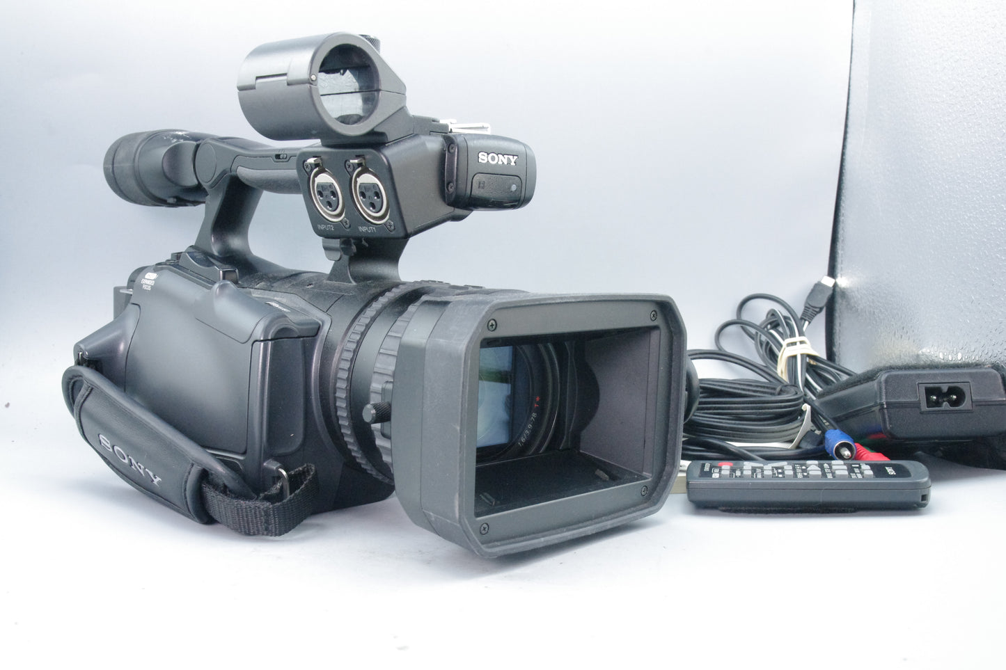 Sony HVR‑V1E HDV Camcorder – Tested – With Charger, Cables, NP‑F960 & Remote