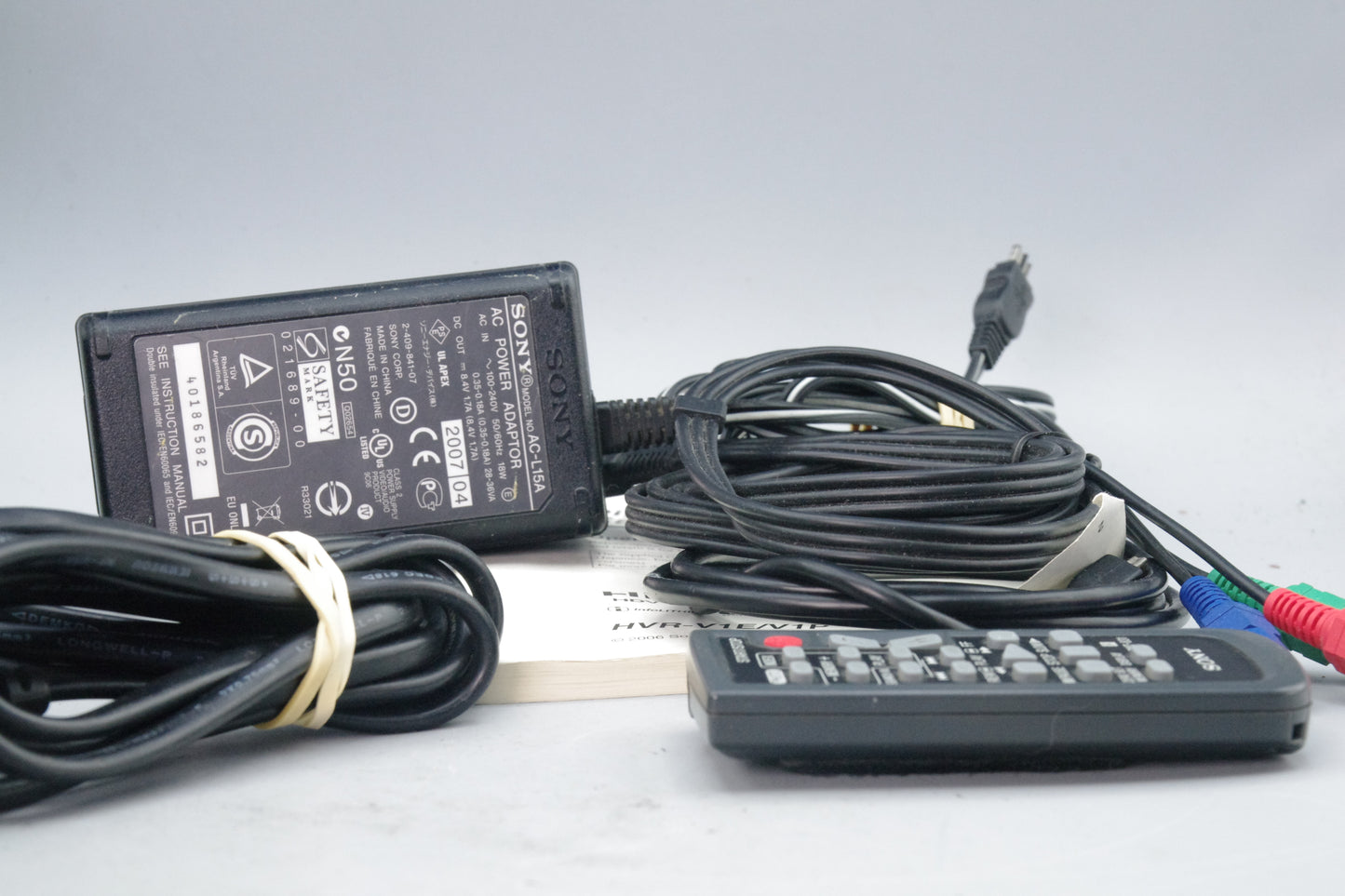 Sony HVR‑V1E HDV Camcorder – Tested – With Charger, Cables, NP‑F960 & Remote