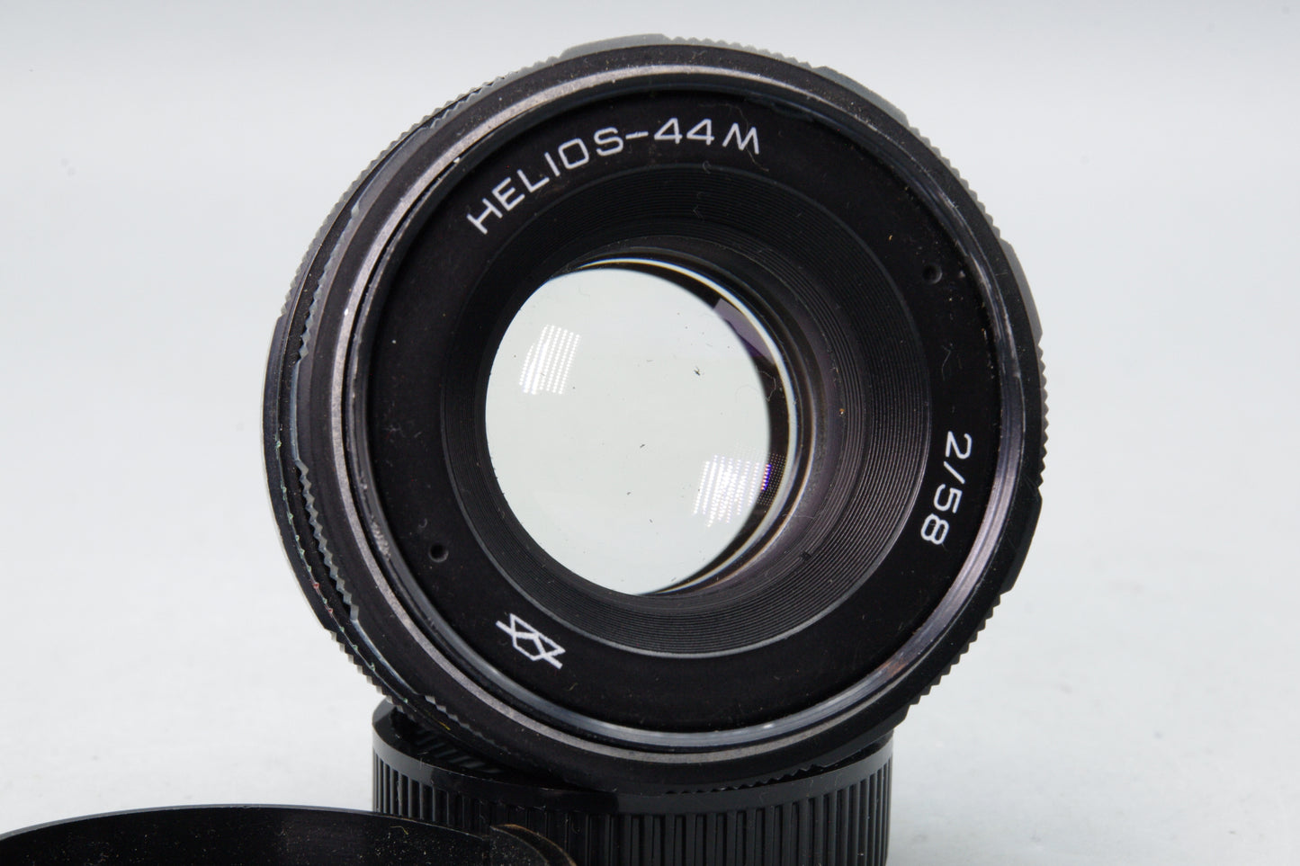 Helios-44M 58mm f/2 M42 Lens – Swirly Bokeh – Biotar Clone – Vintage USSR