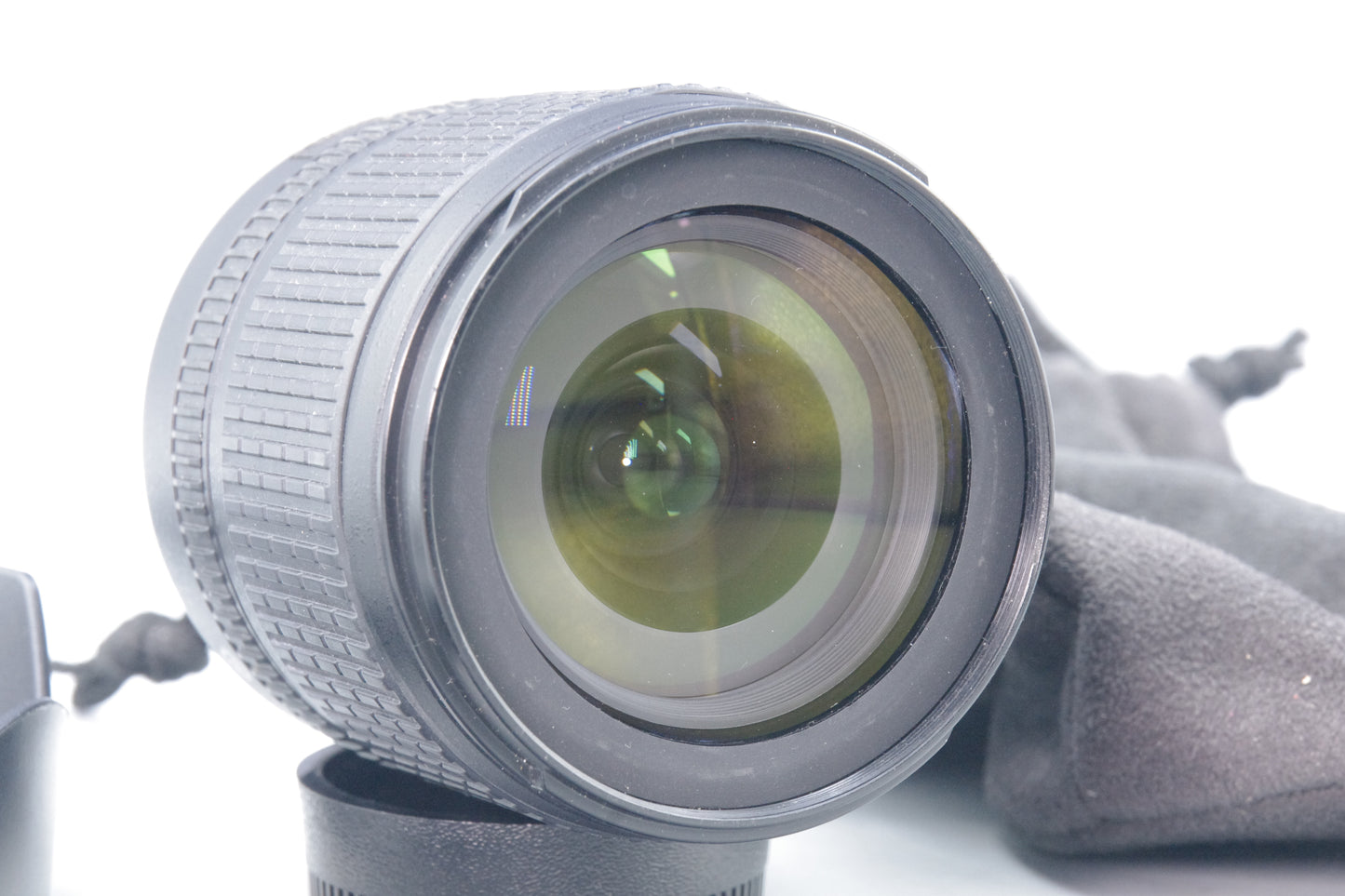 Nikon AF‑S DX 18–105mm f/3.5–5.6G ED VR  Lens – Excellent Condition