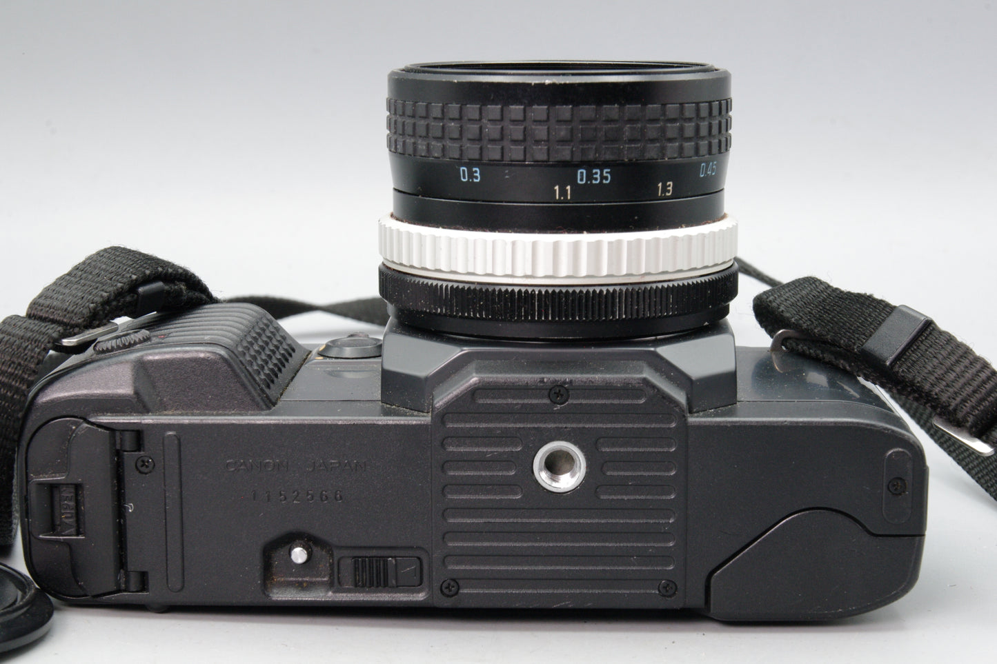 Canon T70 35mm SLR with Hoya 28mm F/2.8 Lens - Tested - VGC