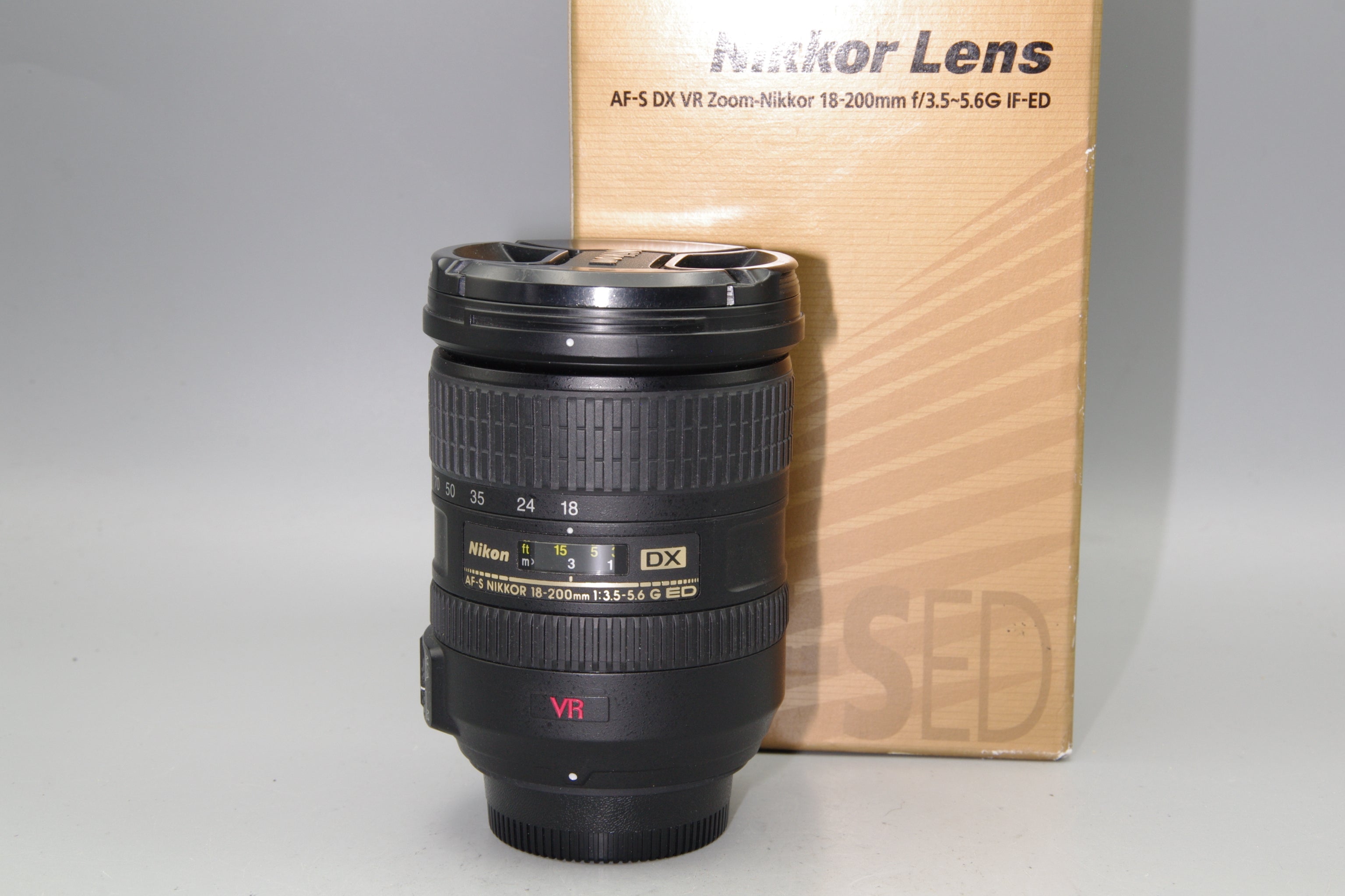 AF-S DX VR Zoom-Nikkor 18-200mm f/3.5-5.6G IF-ED VR DX AF-S Nice