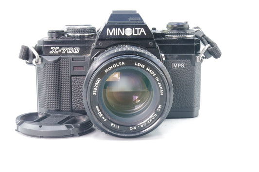 Minolta X‑700 35mm SLR + 50mm f/1.4 Lens – Black -  Batteries – Excellent