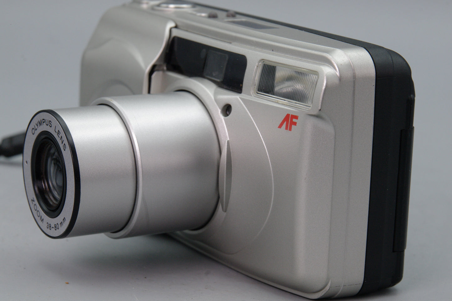 Olympus Superzoom 80G 35mm Film Camera – Tested & Working – Excellent
