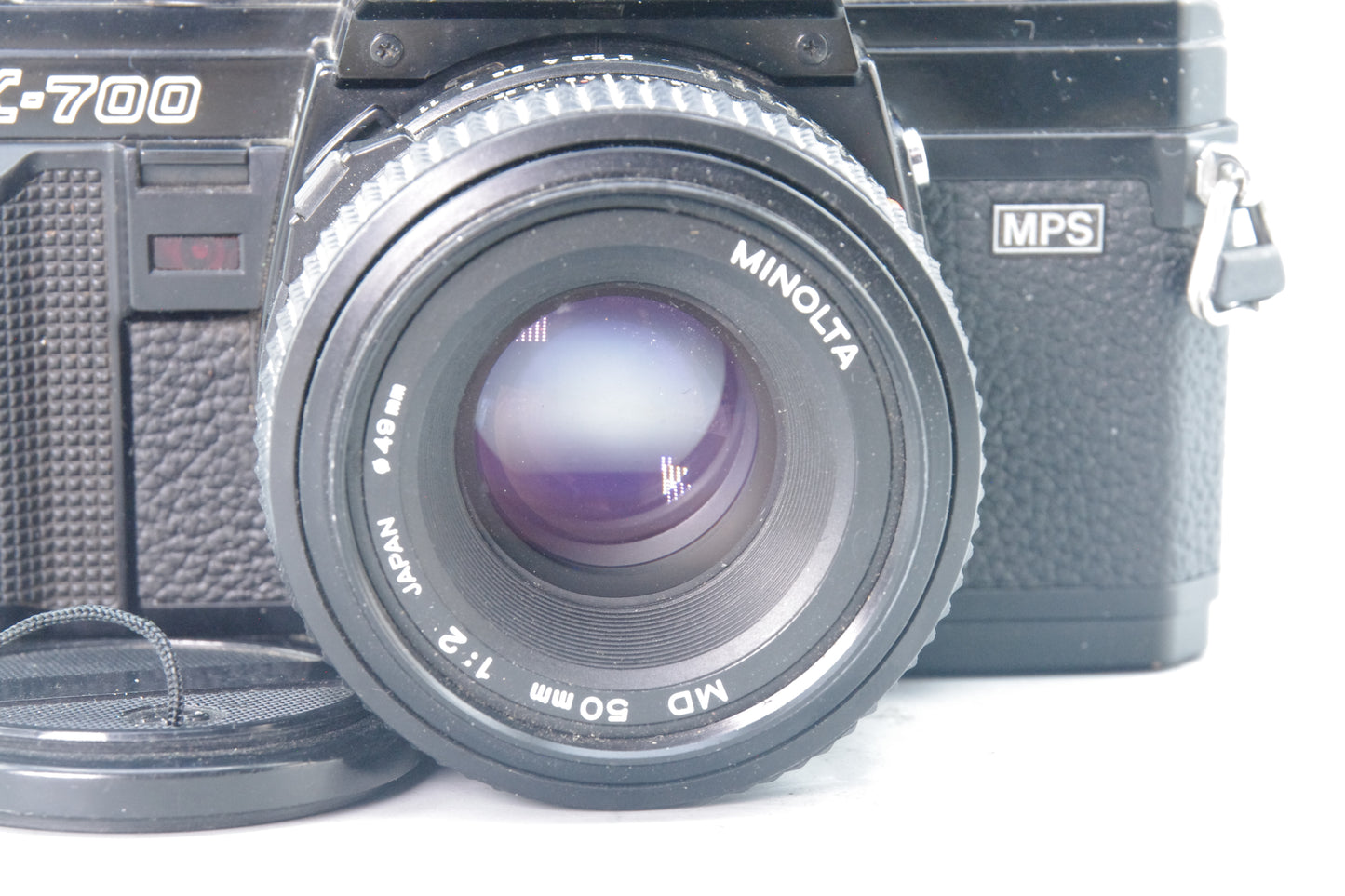 Minolta X‑700 35mm SLR + 50mm f/2 Lens – Black – Batteries – Excellent + MF Back