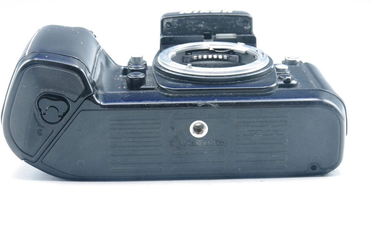 Nikon F4 Professional 35mm SLR – Tested & Working – VGC – Minor LCD Bleed
