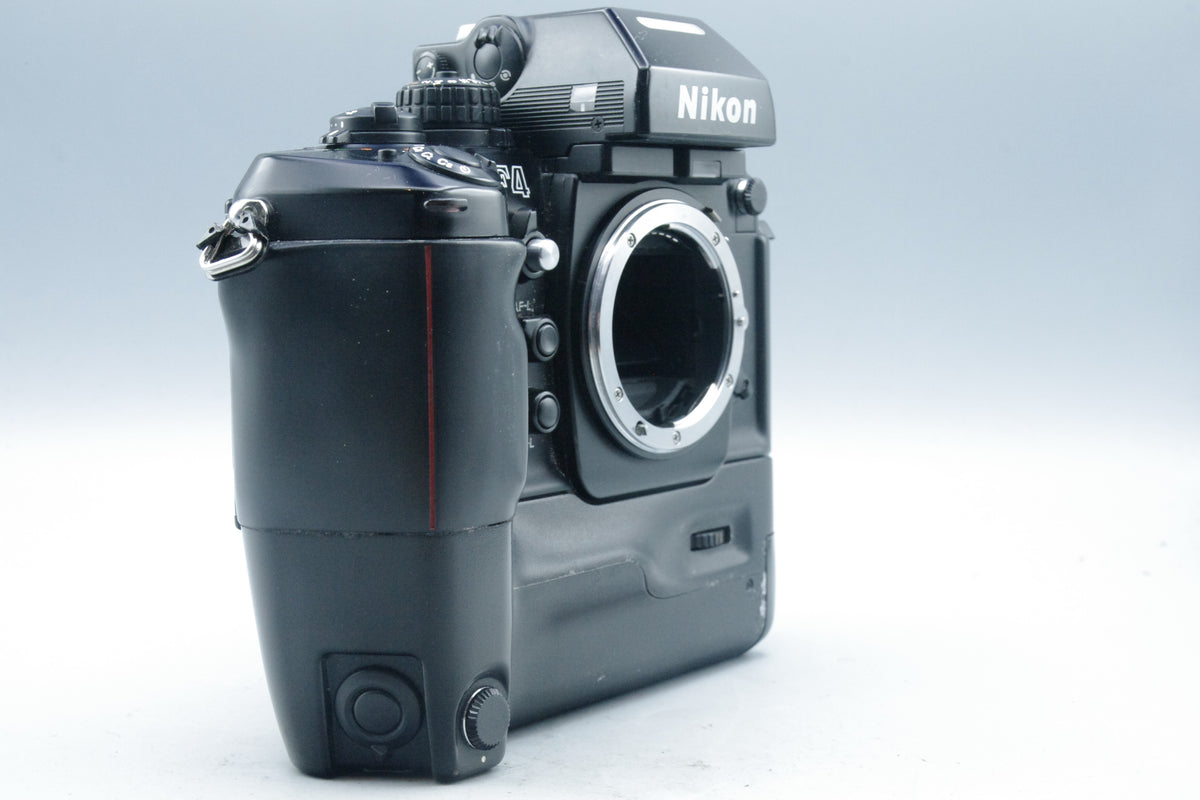 Nikon F4 Professional 35mm SLR + MB‑23 + MF‑23 – AF –Minor LCD Bleed