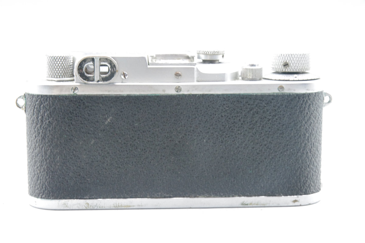 Leica IIIb 35mm Rangefinder 1939 – Serial 317688 – Very Good Working Condition