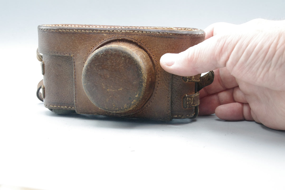 Leica III (smaller bodies) Brown Leather Camera Case – Vintage  Genuine