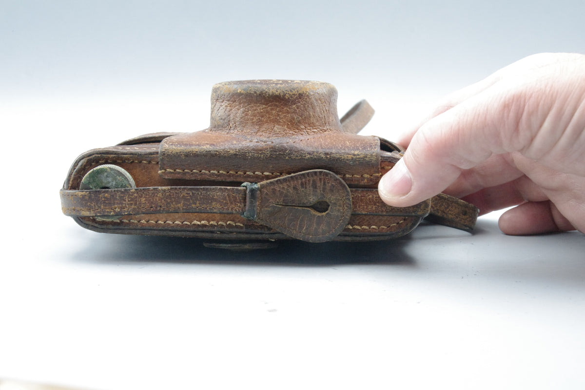Leica III (smaller bodies) Brown Leather Camera Case – Vintage  Genuine