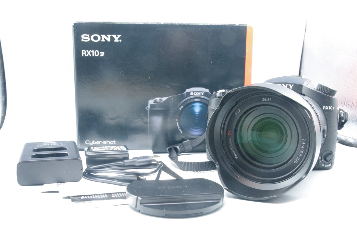 Sony Cyber‑shot DSC-RX10M4 / RX10 IV – Boxed – Mint  + Charger/Batteries