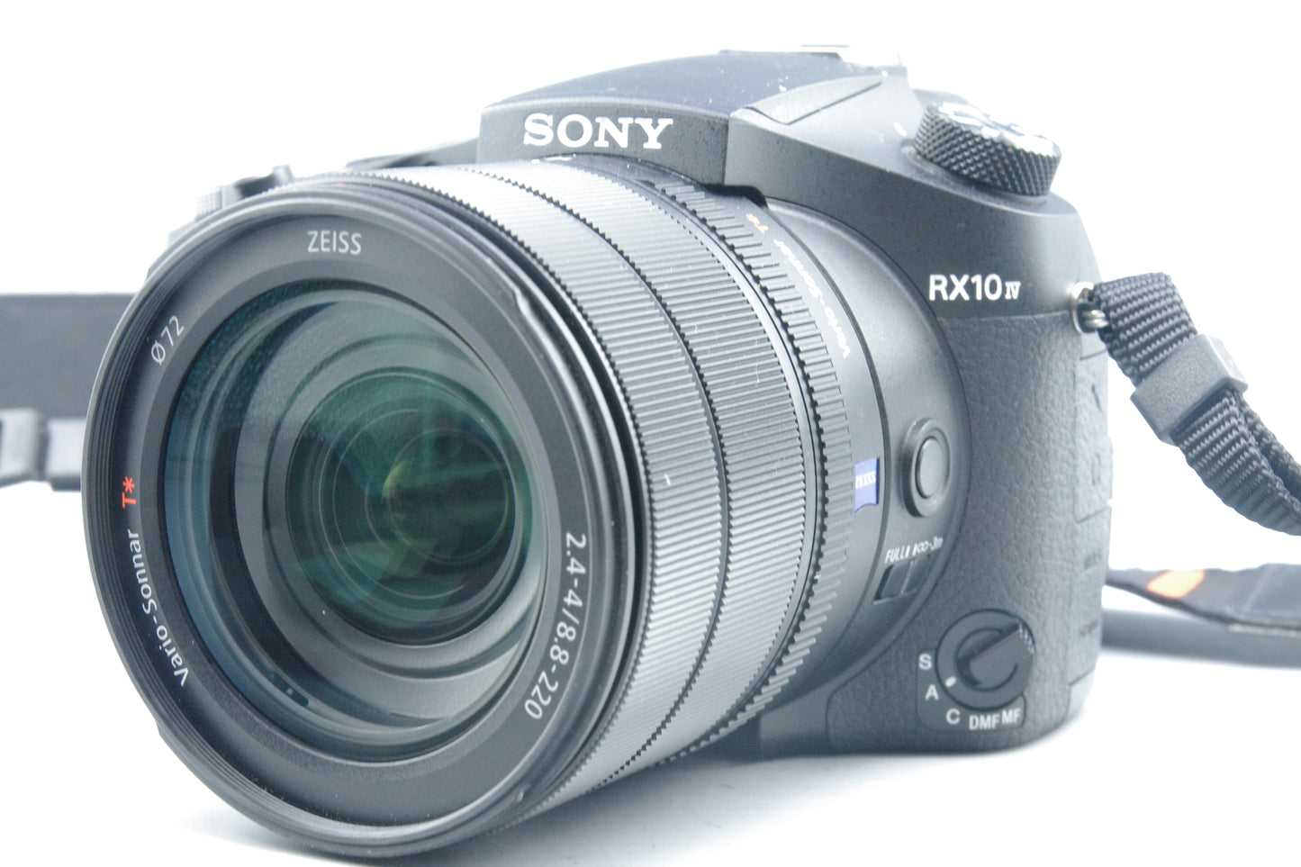 Sony Cyber‑shot DSC-RX10M4 / RX10 IV – Boxed – Mint  + Charger/Batteries