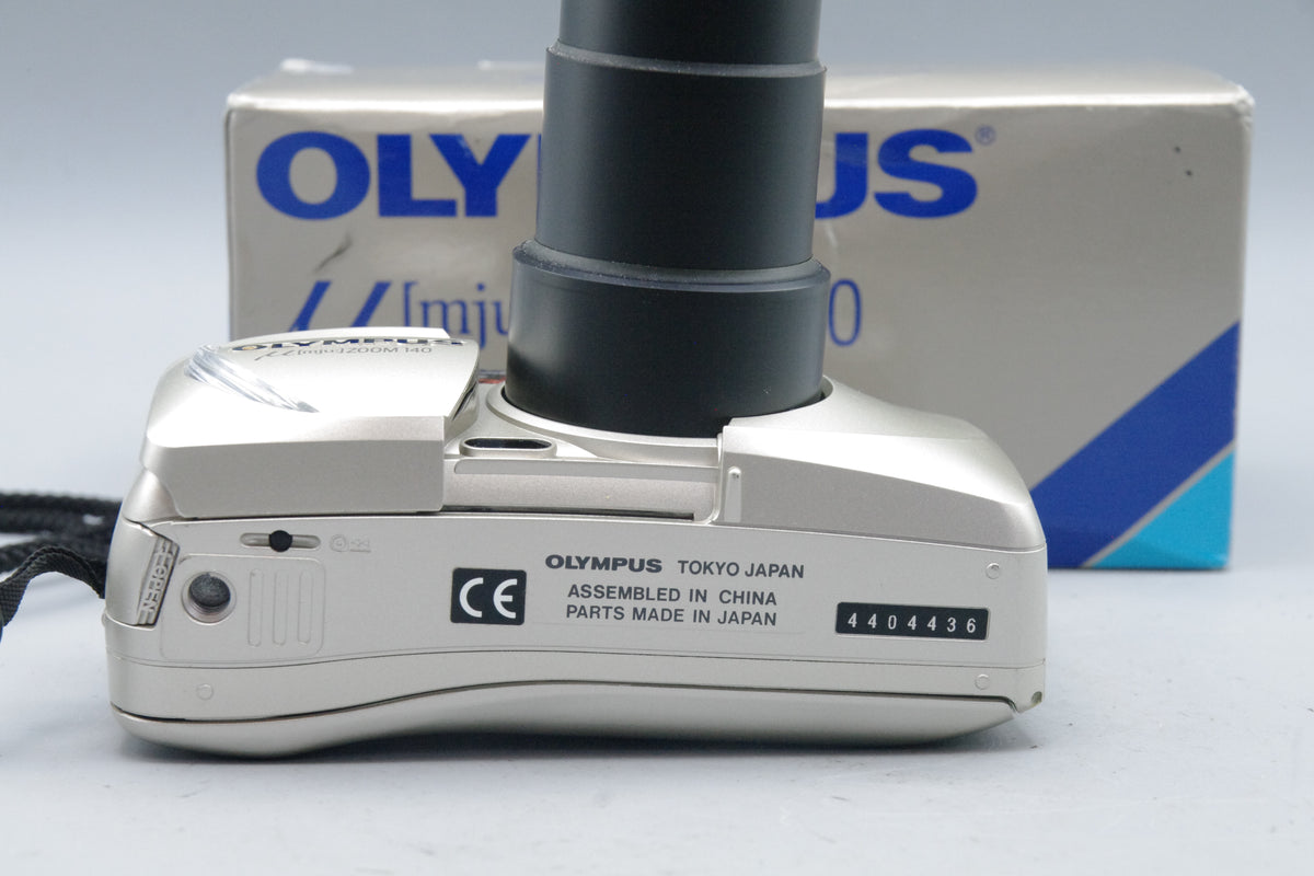 Olympus MJU Zoom 140 Champagne 35mm Film Camera – Tested – Boxed