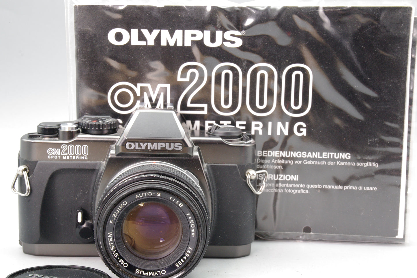 Olympus OM2000 SLR with 50mm f/1.8 Auto‑S Lens – Spot Metering – Excellent