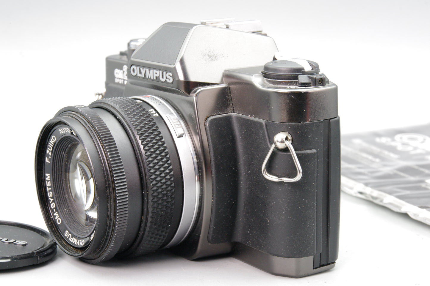 Olympus OM2000 SLR with 50mm f/1.8 Auto‑S Lens – Spot Metering – Excellent