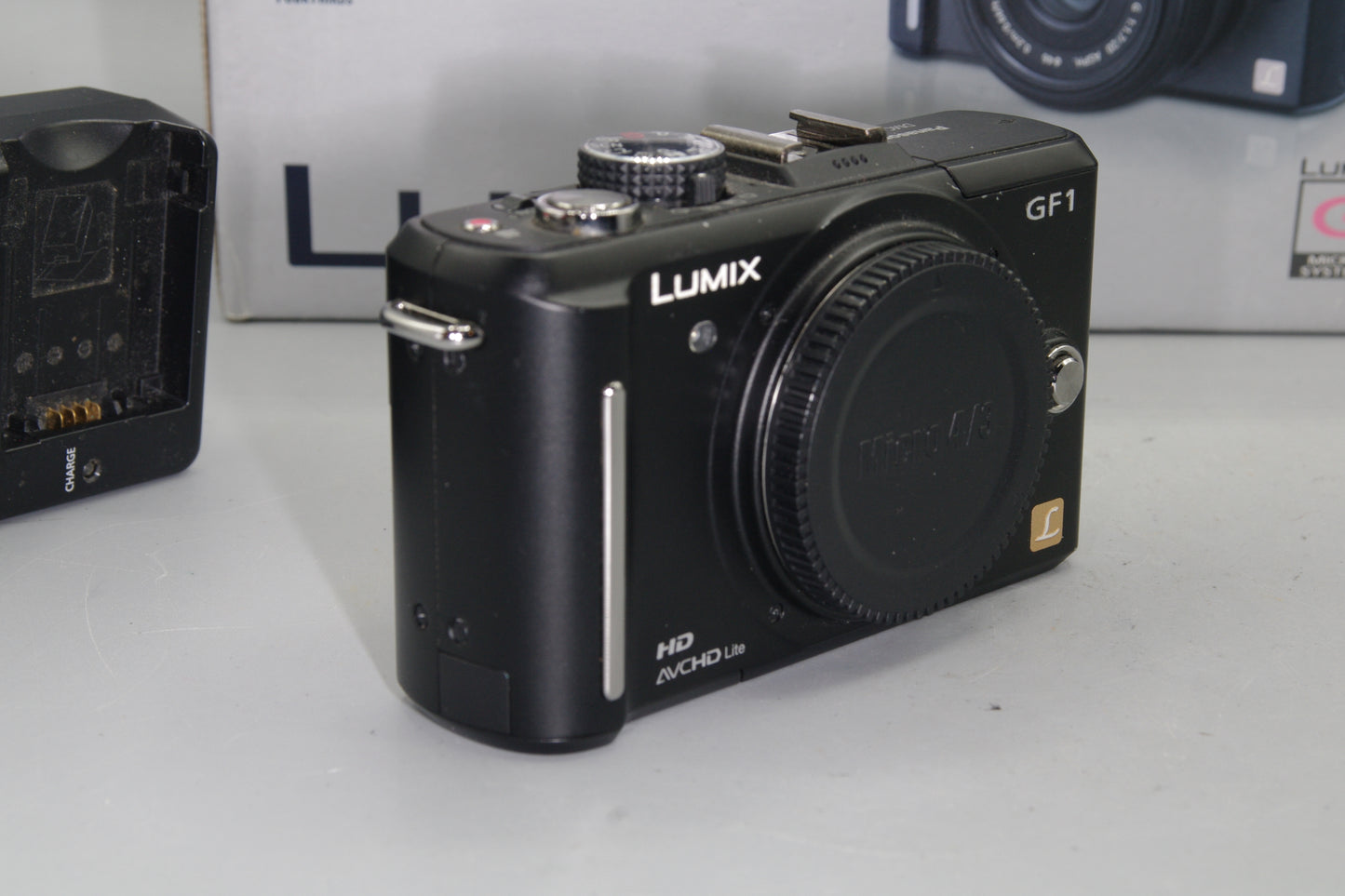 Panasonic Lumix DMC-GF1  12.1MP M4/3 Mirrorless Digital Camera S/C 1408