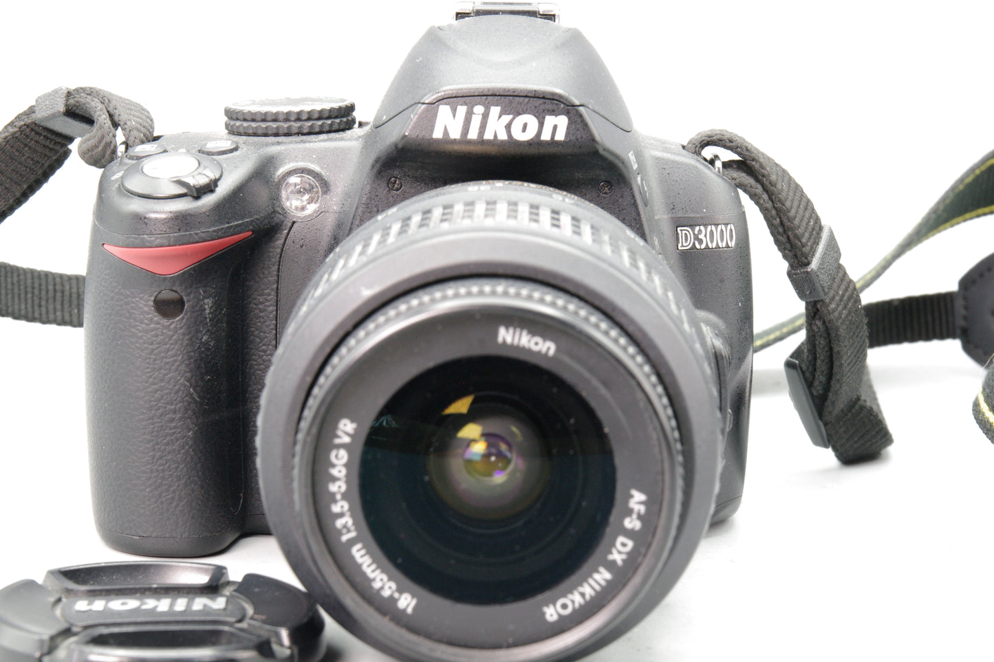 Nikon D3000 10.2MP DSLR with 18‑55mm VR Lens – S/C 5671 – Excellent Condition