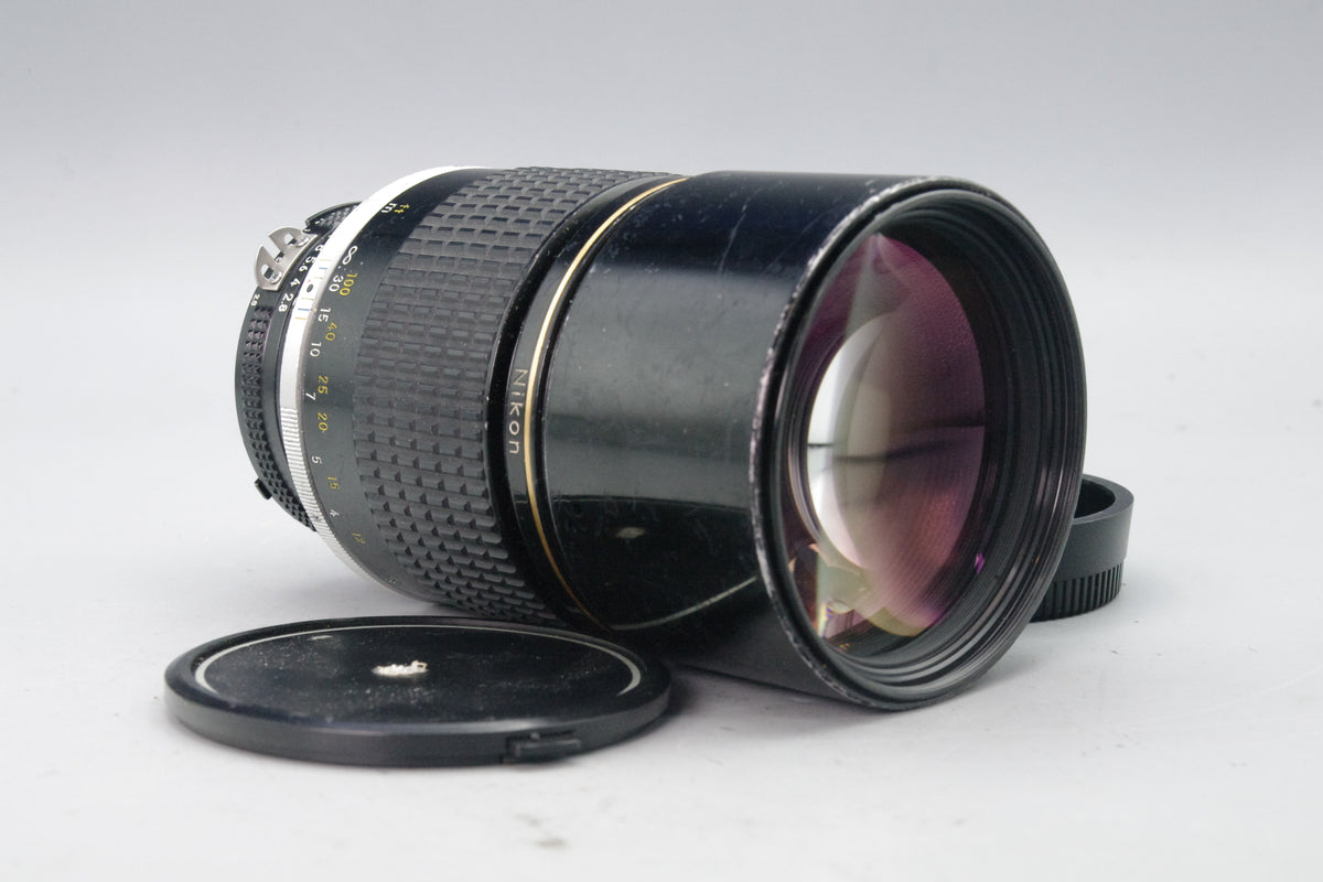Nikon Nikkor*ED 180mm f/2.8 AI‑S Lens – Nikon F Mount – Optically Very Good