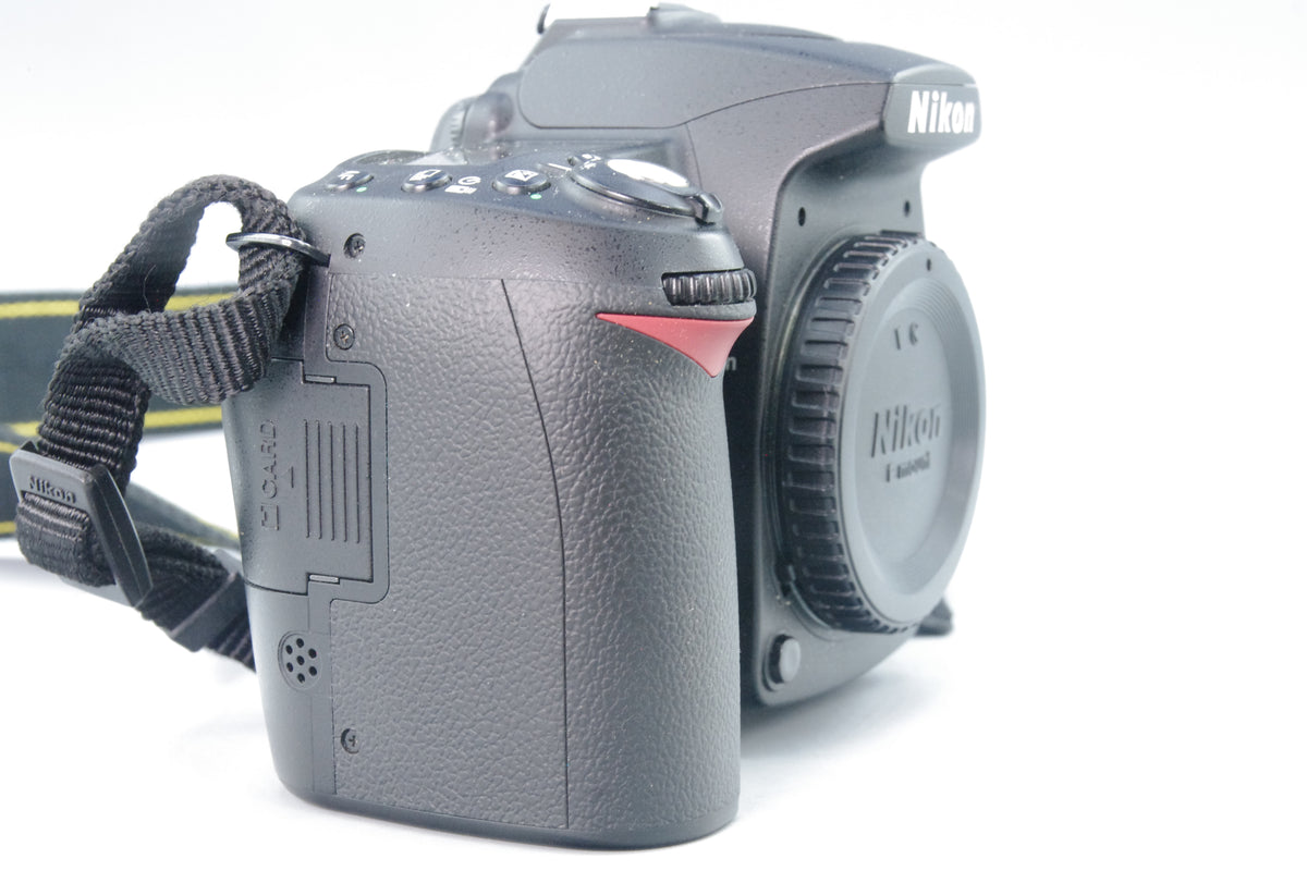 Nikon D90 12.3MP DSLR Boxed – S/C 53792 – Battery & Charger – Excellent