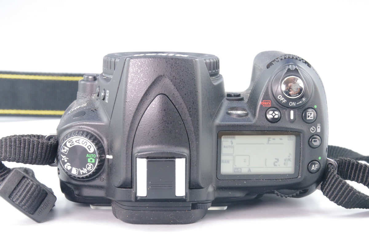 Nikon D90 12.3MP DSLR Boxed – S/C 53792 – Battery & Charger – Excellent