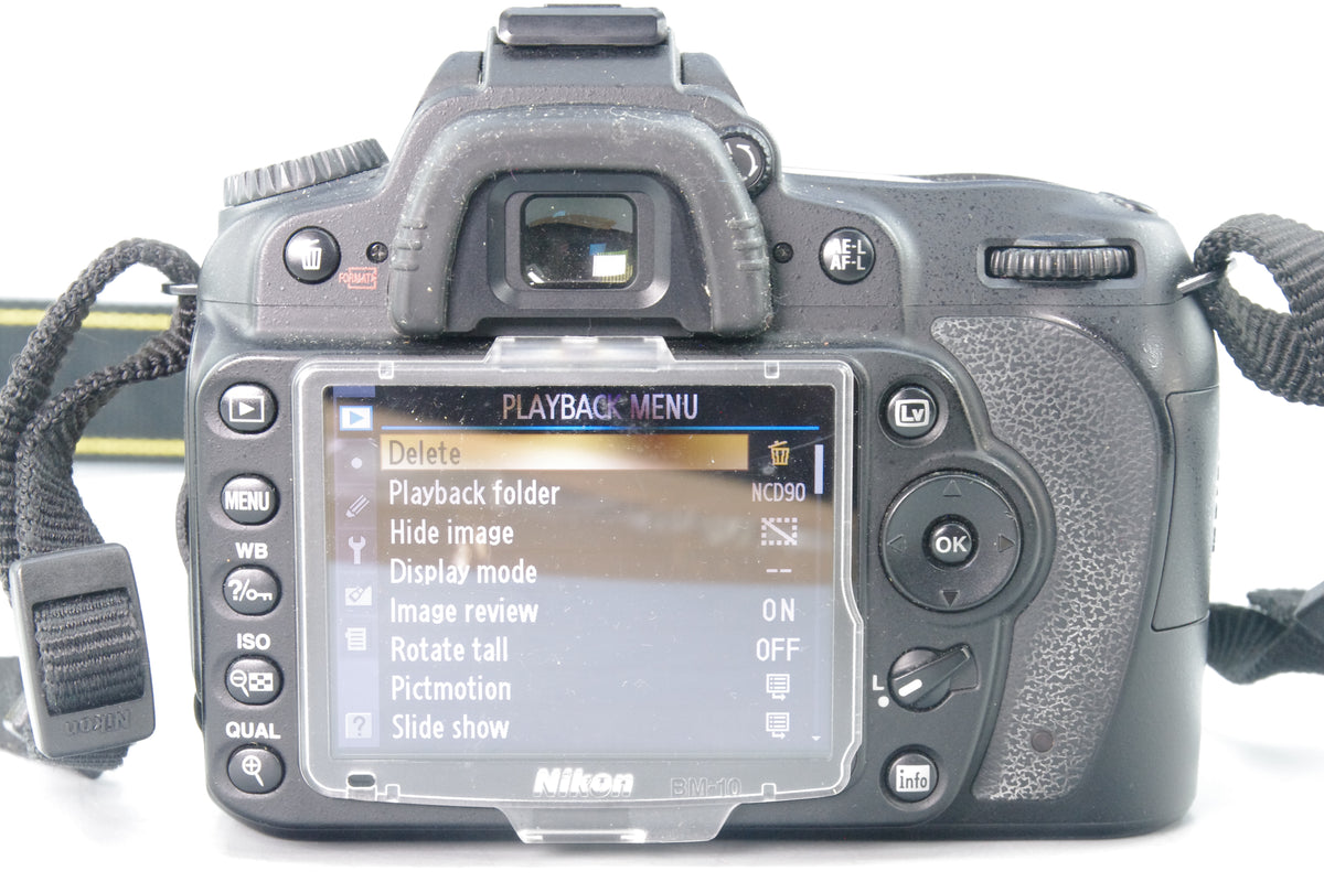 Nikon D90 12.3MP DSLR Boxed – S/C 53792 – Battery & Charger – Excellent