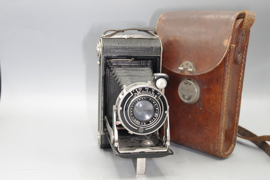 Kodak Vollenda 620 Folding Camera – 105mm f/4.5 Lens – 1930s Art Deco