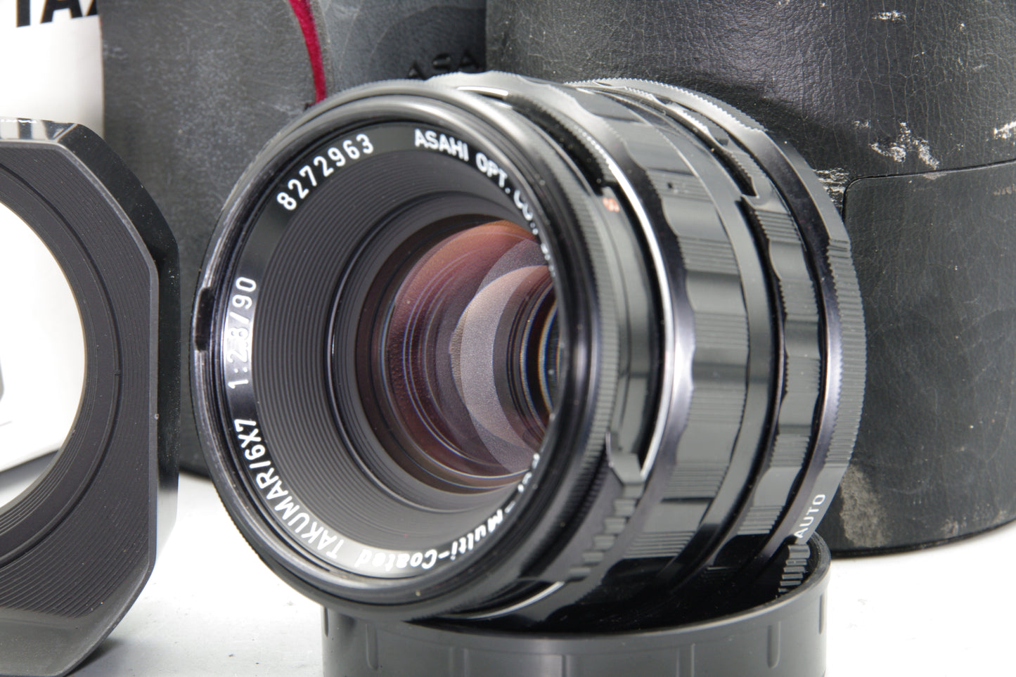 Asahi Pentax Super-Multi-Coated Takumar 6x7 90mm F/2.8 Lens with Hood