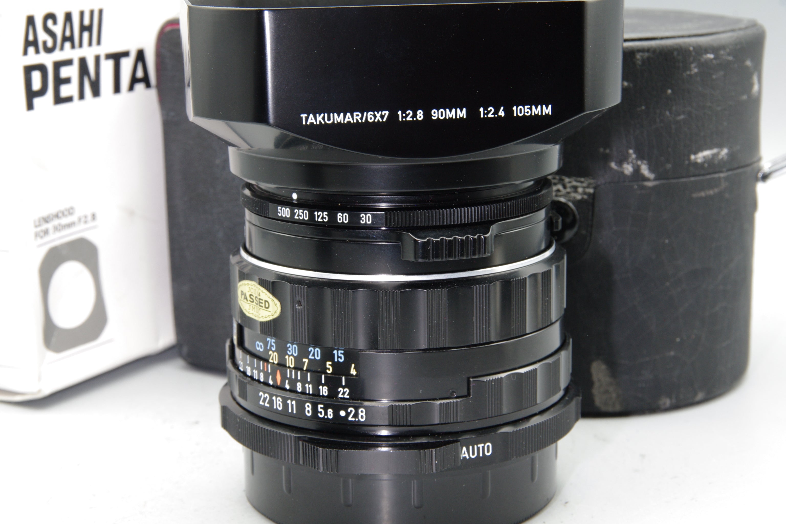 Asahi Pentax Super-Multi-Coated Takumar 6x7 90mm F/2.8 Lens with