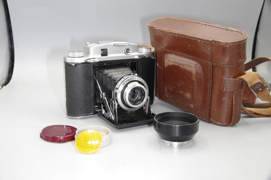Ensign Selfix 12-20 Folding Rangefinder Camera – Ross Xpres 75mm f/3.5 Lens, Case, VGC