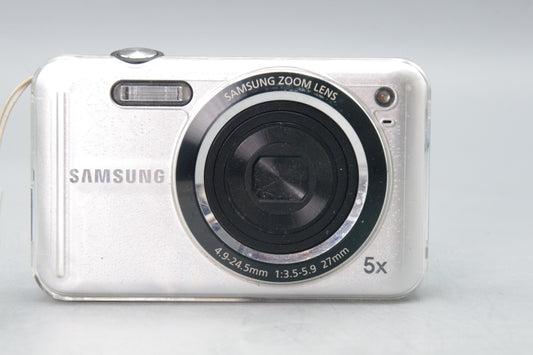 Samsung ES78 14.2MP Digital Camera – Tested – Battery Door Clip Broken – Working