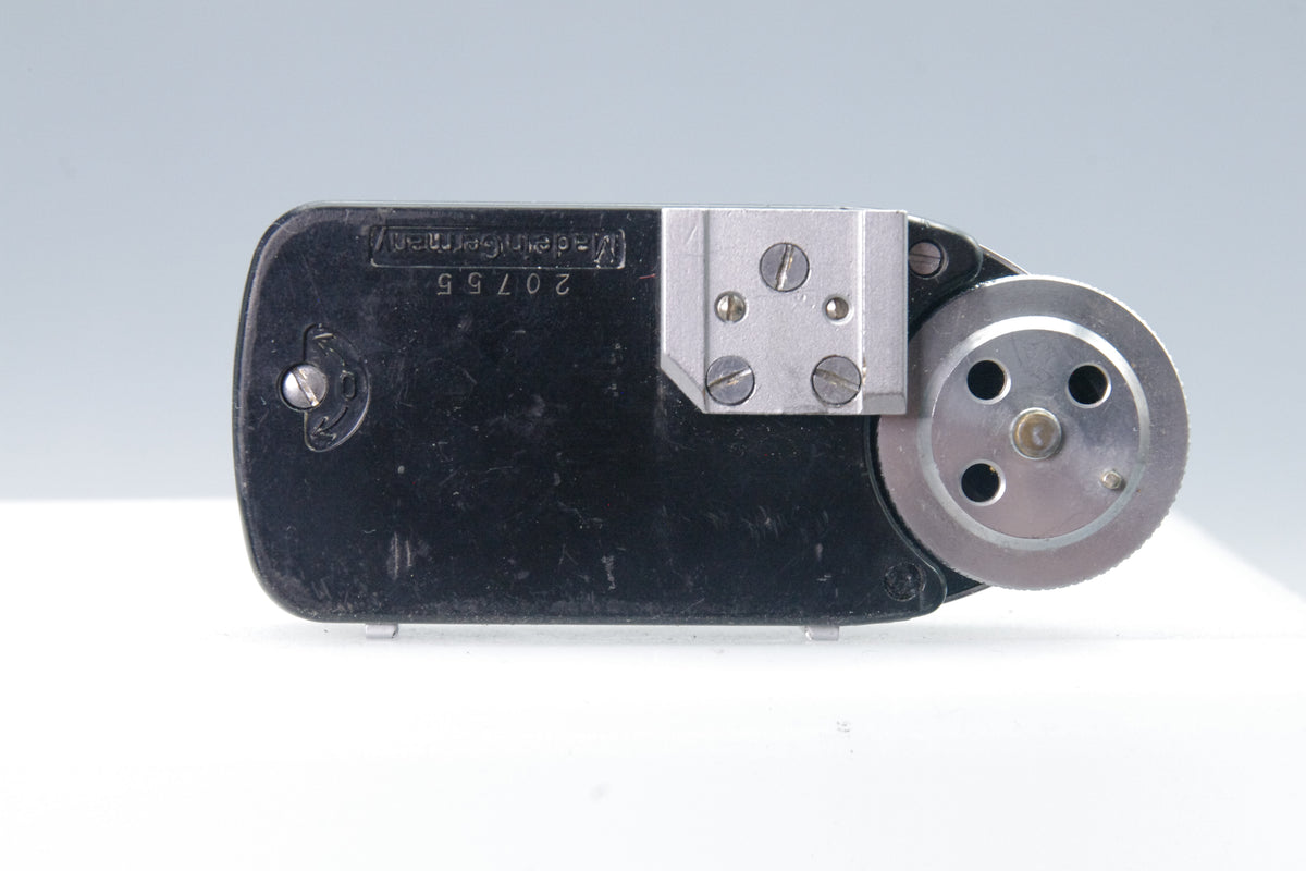 Leica Meter MC – Reacts to Light  – Very Good