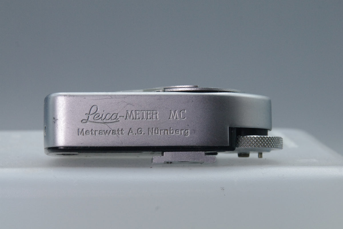 Leica Meter MC – Reacts to Light  – Very Good