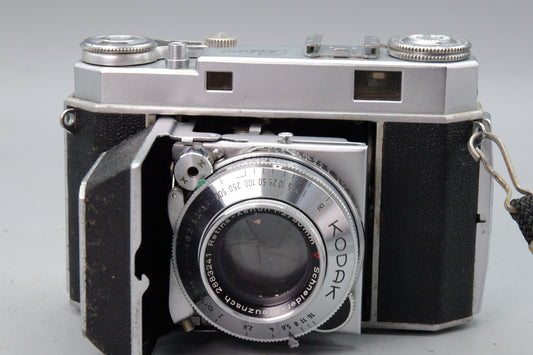 Kodak Retina IIa Folding Rangefinder Camera Xenar 50mm f/2 Lens – With Case