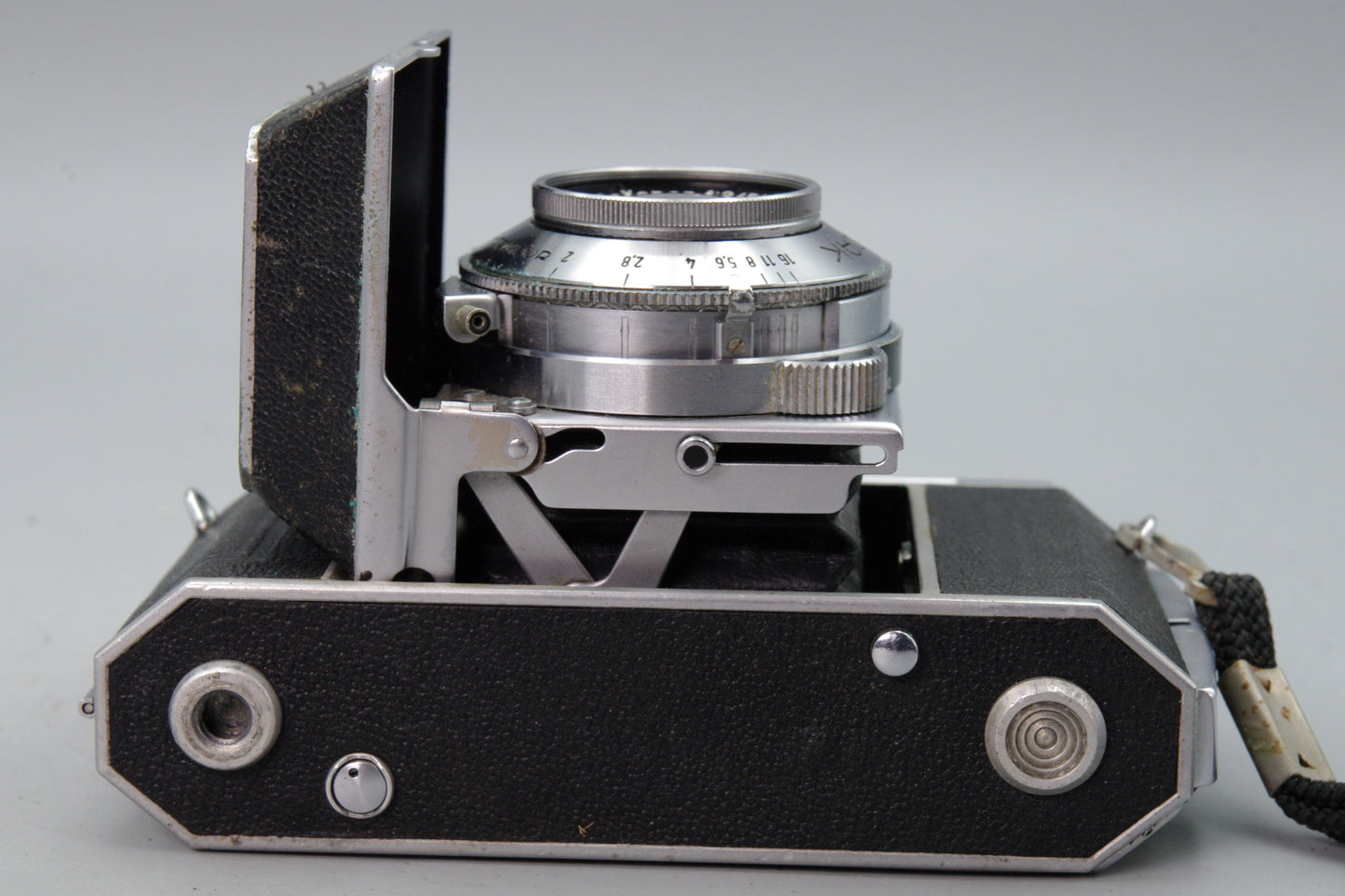 Kodak Retina IIa Folding Rangefinder Camera Xenar 50mm f/2 Lens – With Case