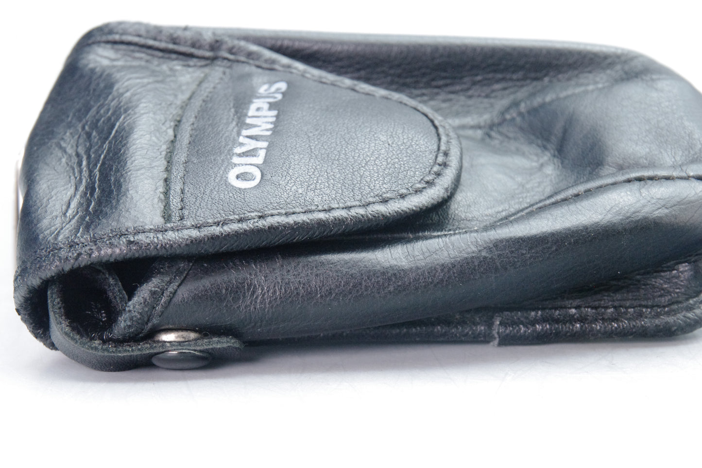 Olympus MJU II Leather Case – Original Box – Minor Edge Wear – Very Good