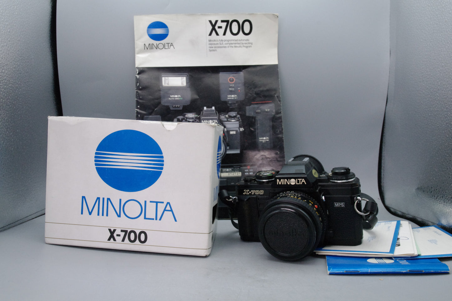 Minolta X‑700 35mm SLR with 50mm f/1.7 Lens – Tested – New Batteries – Boxed